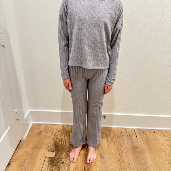 Rylee + Cru Gray Ribbed Kids Matching Set - Picture 1 of 5